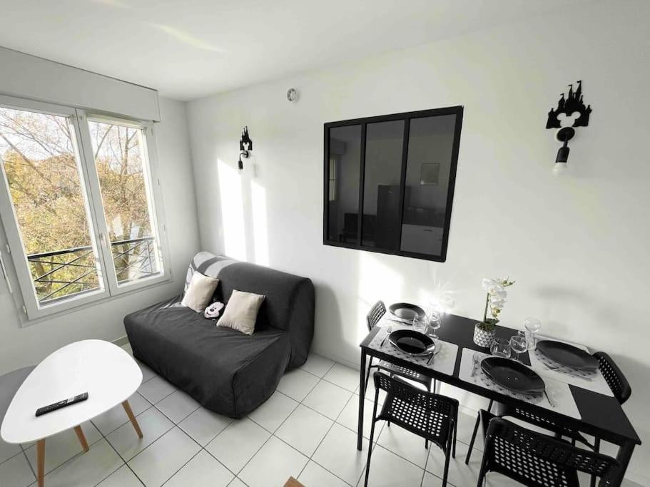 Mickey'S House - Apartments 4 Persons - 10 Min Disneyland Paris Бюсси-Сен-Жорж Экстерьер фото
